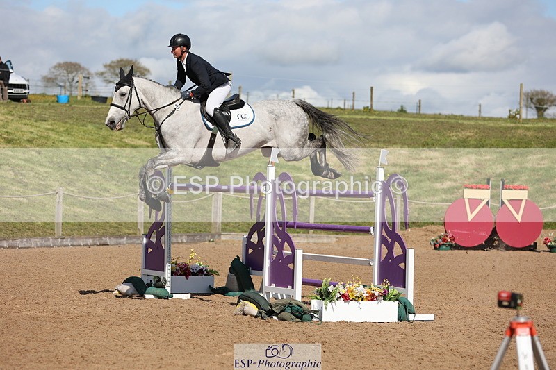 240419A-160317-09115 - Cls 10, 2 Star Big Tour 145cm  15.45 to 16.35 break