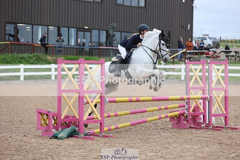 241116X-101942-00819 - Cls 08 Pony Winter Nov Champs