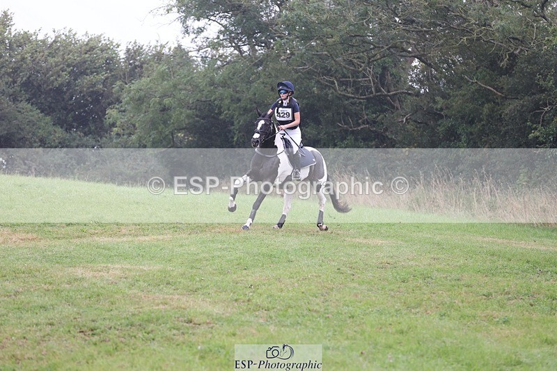 240901A-104704-06086 - 429-Maisie.Jenssen-CAPPA.RATHMORRISSEY.LADY.GERTRUDE