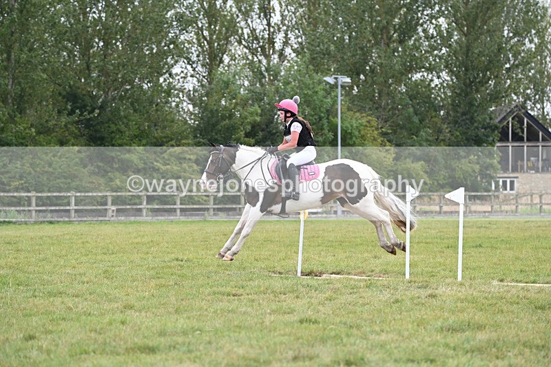 WJ6_3344 - 80cm XC Time 15:45 to 16:02
