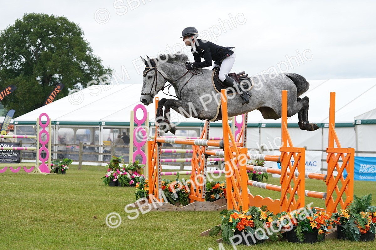 SBM_03128 - Class 201 - British Horse Feeds Speedi Beet Horse of the Year Show Grade  C