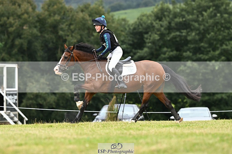 240825X-163347-37299 - 80cm XC 16.30 to 17.30