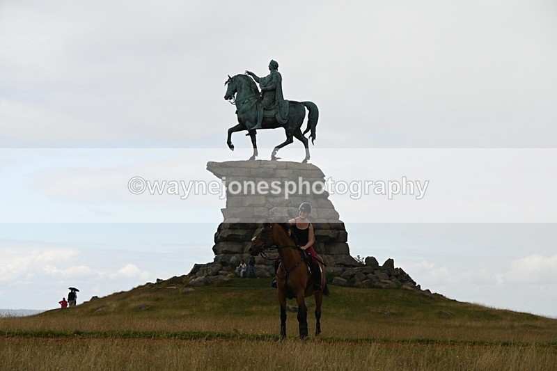 DSC_8355 - Time at Statue 13:52 to 14:33