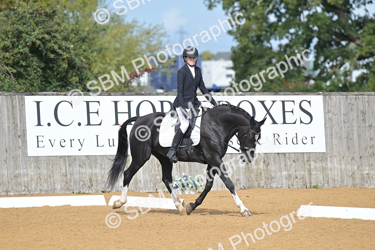 SBM_03776 - D2 - Small Tour Championship Intro 2