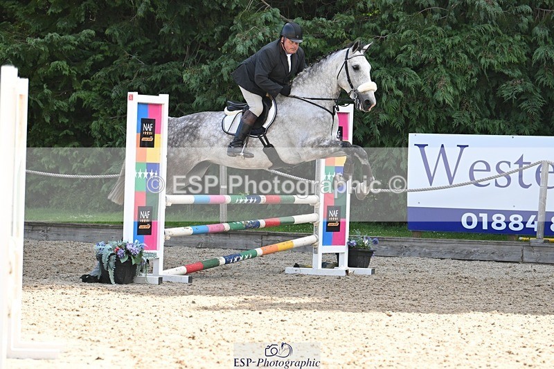 240704-095102-00444 - Cls 6 British Novice and 90cm Open