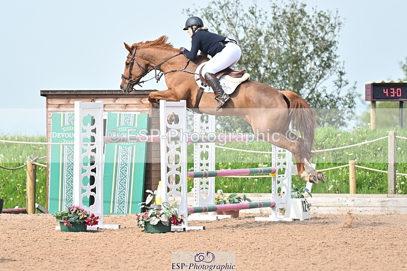 240512A-102146-17234 - Cls 48 National 1.30m Open