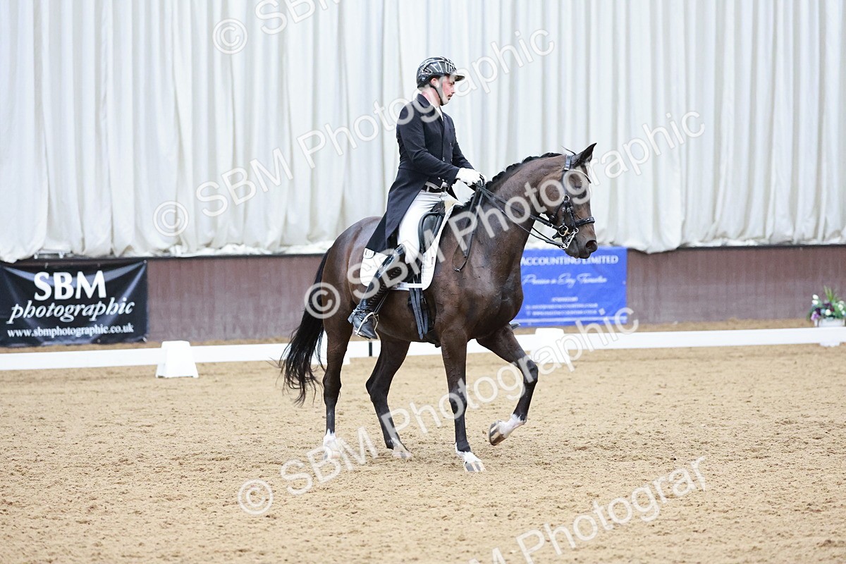 SBM_016654 - Class 5 - FEI INT II - 17.24-18.20