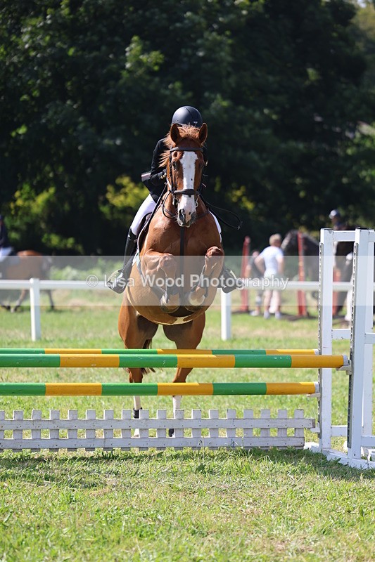 3E7A2114 - Class 3: Club 80cm Juniors and Seniors
