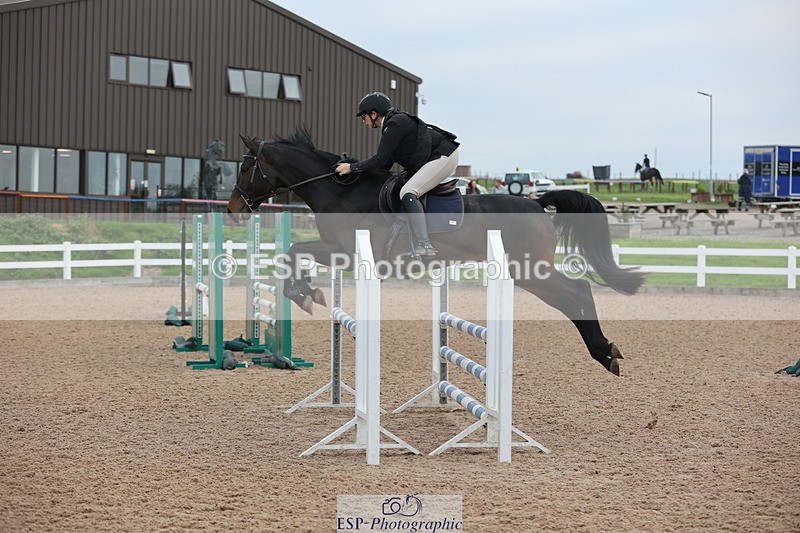 241101A-082252-00202 - FRI Cls 2 British Novice and 90cm Open