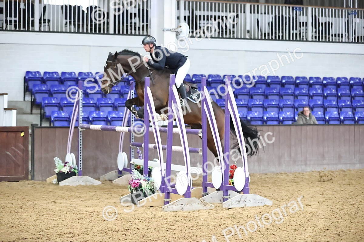 SBM_003668 - Class 12 - Senior Foxhunter 1.20m