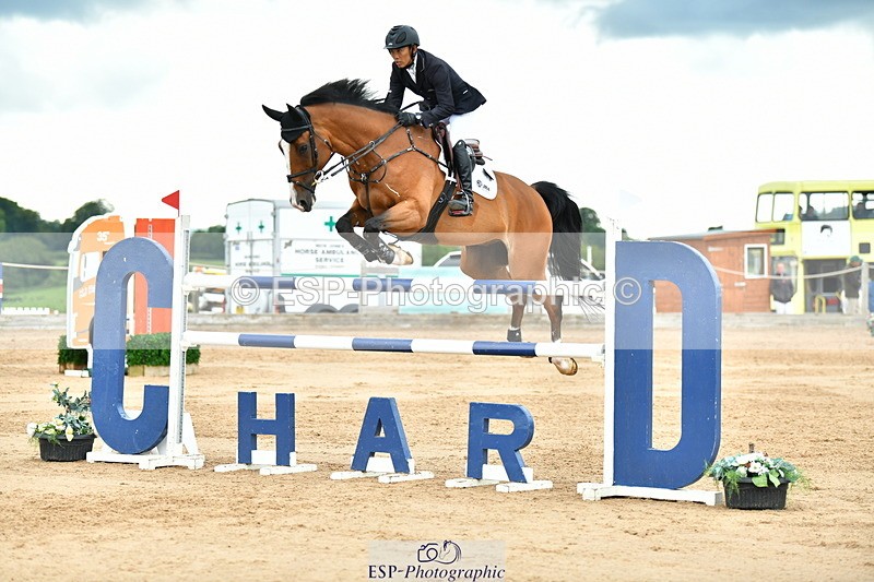 230720A-155441-04093 - Cls 9, 2 Star Big 1.40m Start to break