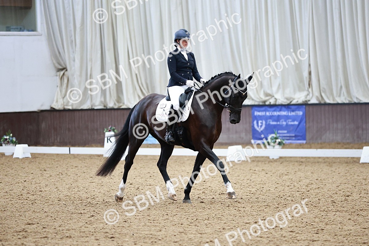 SBM_000564 - Class 1 - Prelim 6 Gold - 11.24-12.40