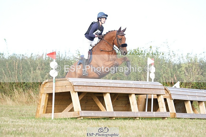 250831-170955-13810 - Q-819-Eve.Egginton