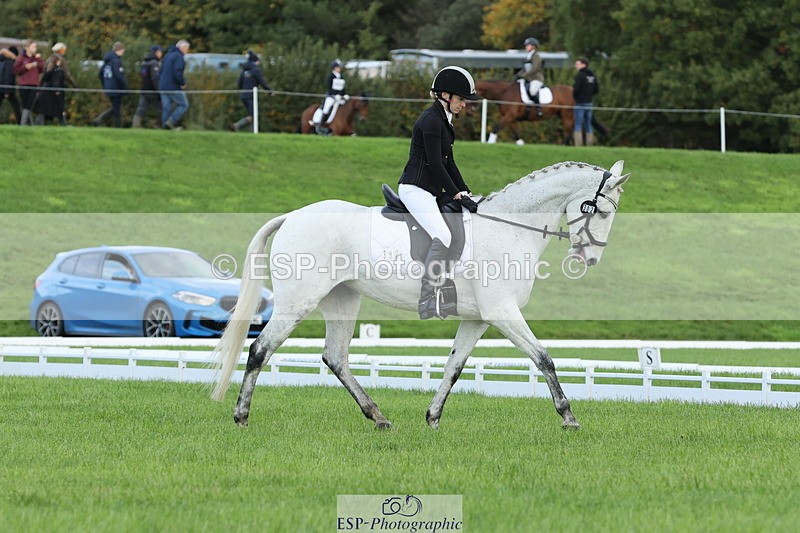 251023A-100546-03019 - D-302-Emma.Farrar