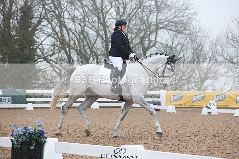 240217A-100510-00915 - 179-Sophie.Gregory-Lady.Lucydale