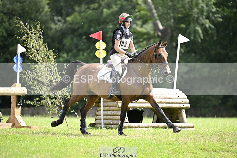 240804-104943-10670 - 357-Georgina_Ewell-LASAIRFHIONA