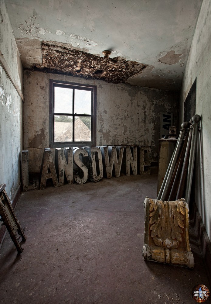 The Lansdowne Theatre | Sign Letters - The Lansdowne Theater