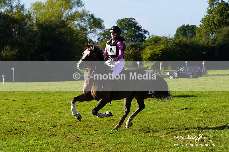  WWHT 031021 561 - WWEC Novice Restricted (0.80m) 18/10/20