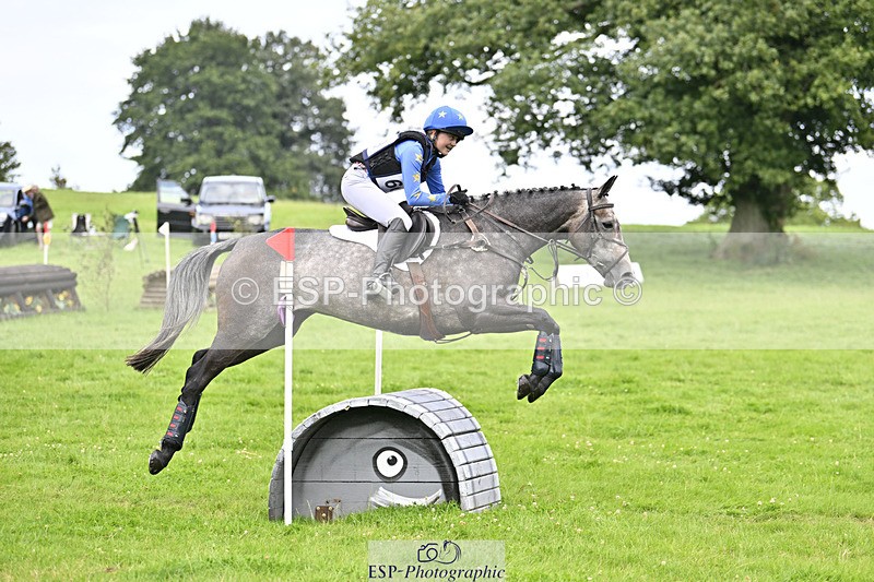 240804-162621-17958 - 669-Maisy_Miller-HEADDON_SWAN_SONG