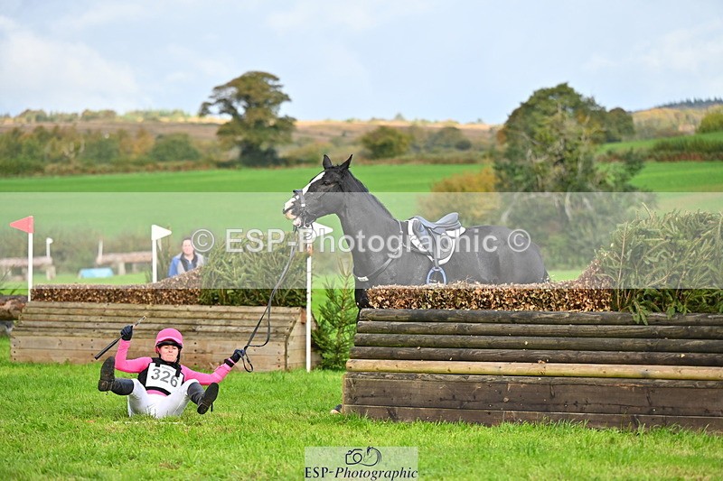 251025A-095457-16445 - D-326-Chloe.Williams