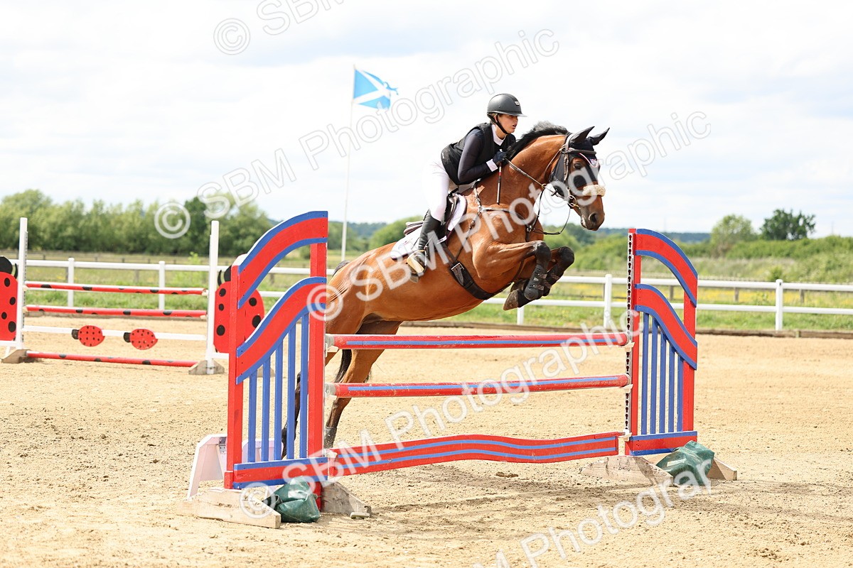 SBM_006122 - Class 19 - Senior Newcomers - 1.10m