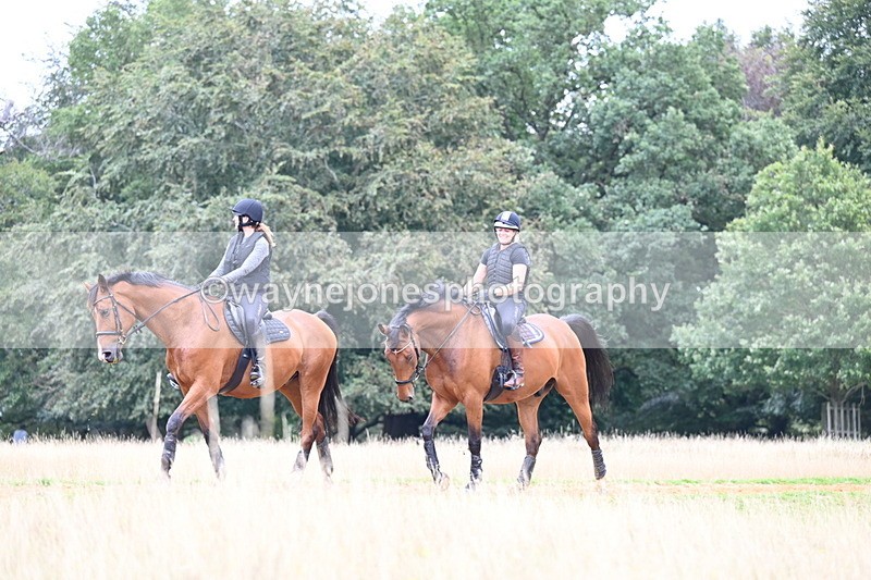 DSC_6626 - Time at Statue 12:45 to 13:15