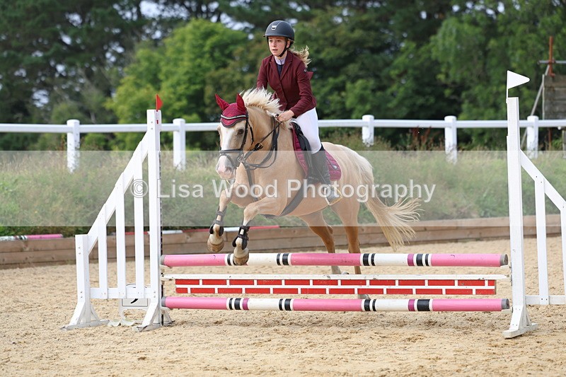 3E7A2758 - Class 10: Junior 60cm