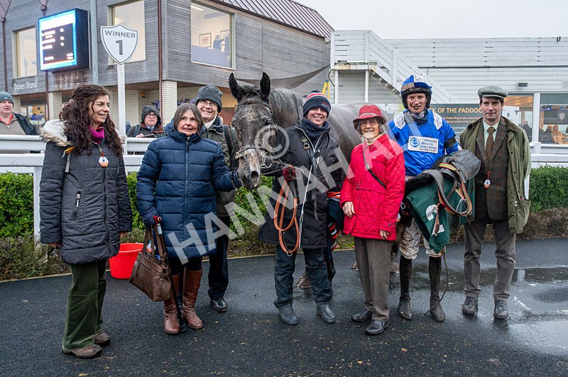 300126-Race 6-Born In The West-4892 - Race 6