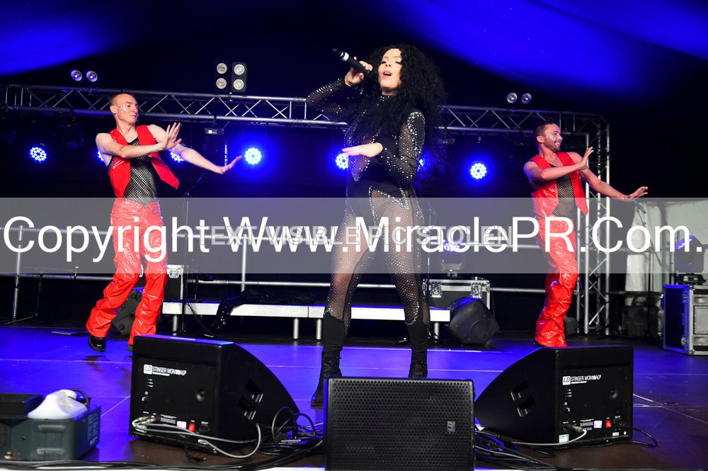 SH4_6688 - The Cher Experience