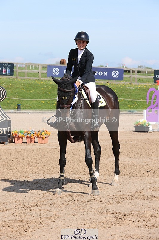 250427-151308-18074 - Cls 12 - 2 Star Big Tour GP Jump Off and Presentations