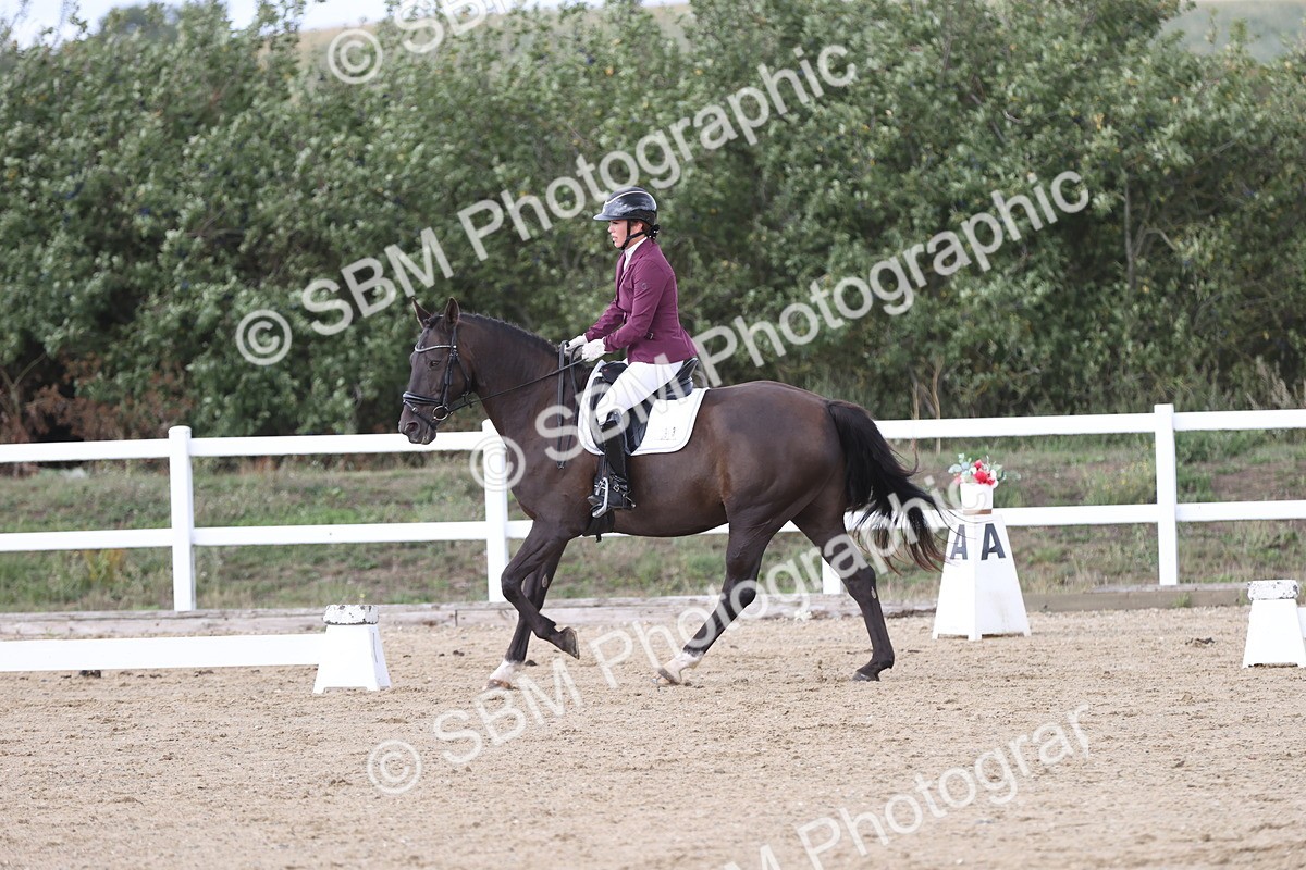 SBM_003857 - Class 9 - Novice 3 Champs