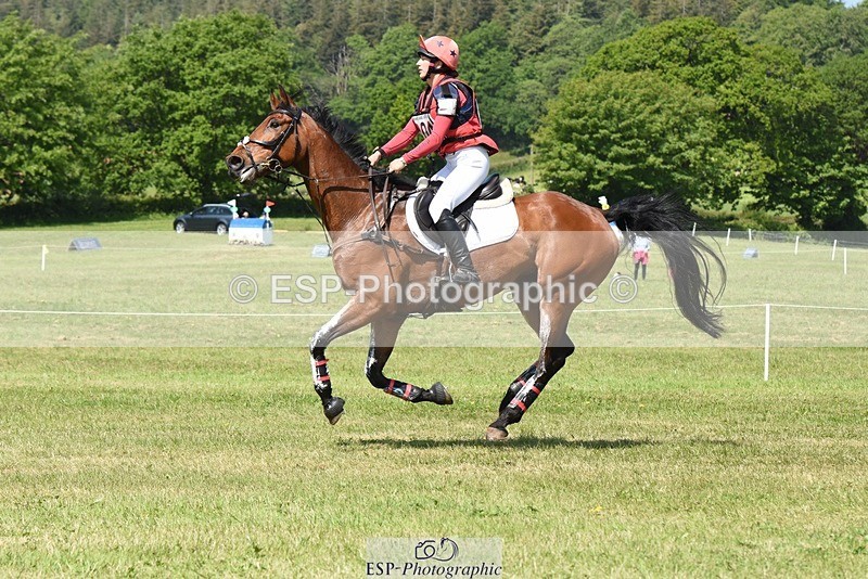 230527-111328-08816 - 304-MADFORD_LAW-Anna_Johannson-XC