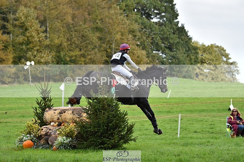 231022-140618-29176 - 342-STORM.IN.DECEMBER-Claire.Fielding-XC