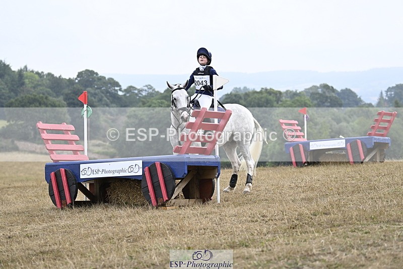 250824A-113927-35333 - 2043-Holly.Squance