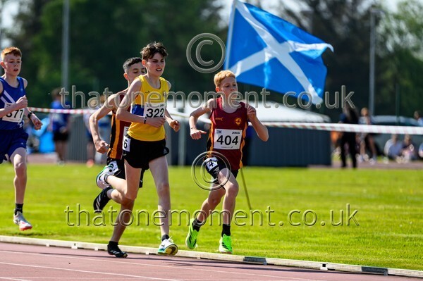 West25Sat-928543 - Track Male