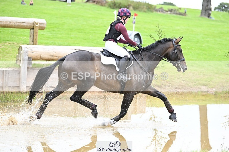 240803-110916-01887 - 056-Ellie_Batten-KING_KASHU