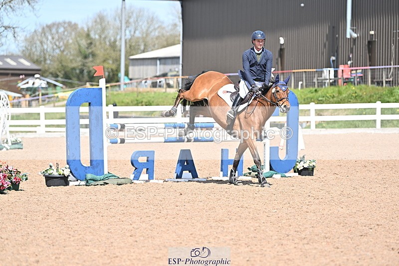 240418A-133328-03513 - Cls 13, 1 Star Bronze Tour 1.10m