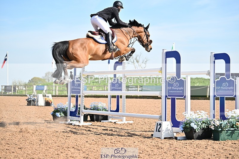 240510A-164442-09267 - Cls 24 National 1.40m Open