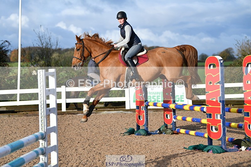 231110A-100538-00025 - Cls 1 Clear Round