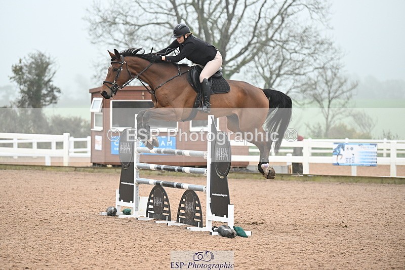241102A-123108-04574 - SAT Cls 15 Foxhunter and 1.20m Open