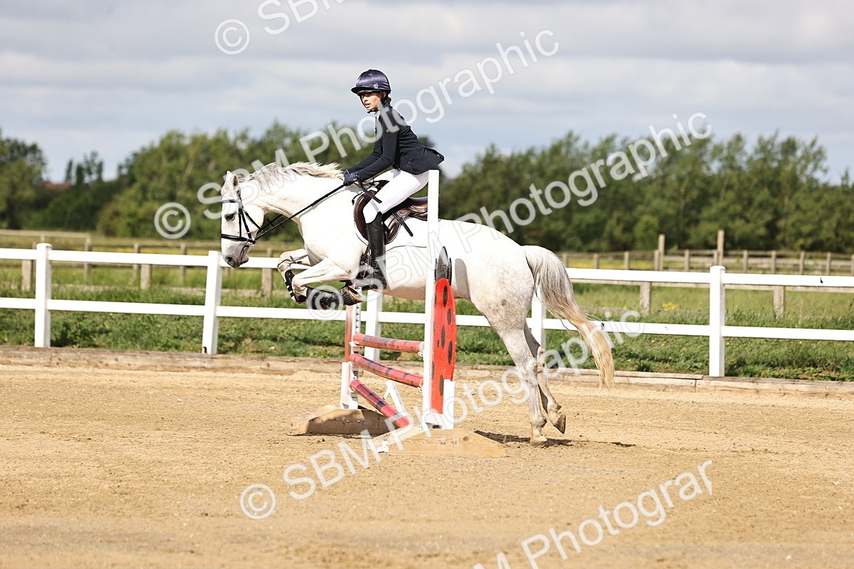 SBM_001804 - Class 8 - Clear Round