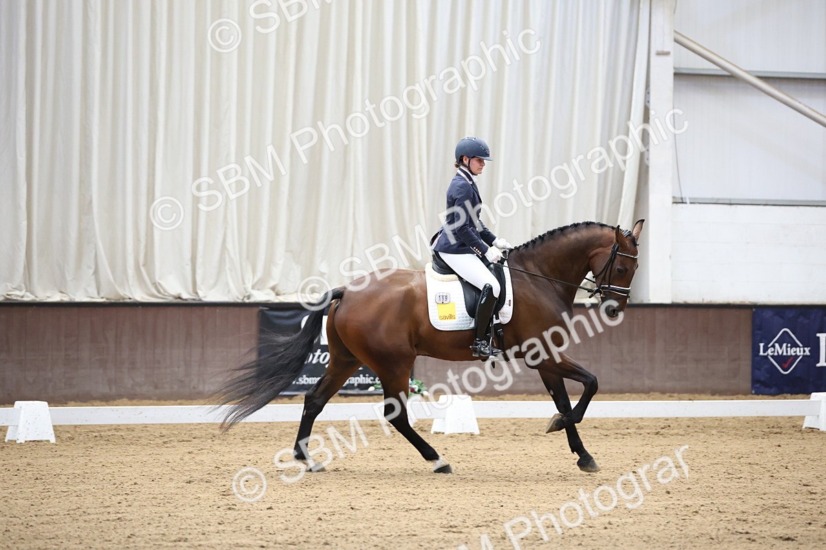 SBM_002119 - Class 5 - Novice 6 Gold - 9.00-10.10