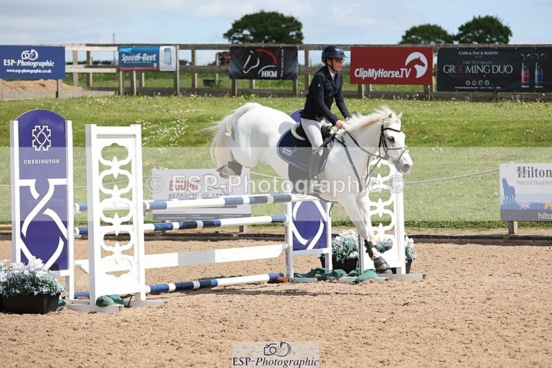 250504-124751-02602 - Cls 5 Pony Foxhunter and 1.10m Open