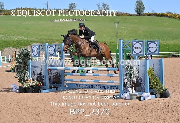 BPP_2370 - CLASS 6 - FRI - Senior Newcomers/1.10m Open