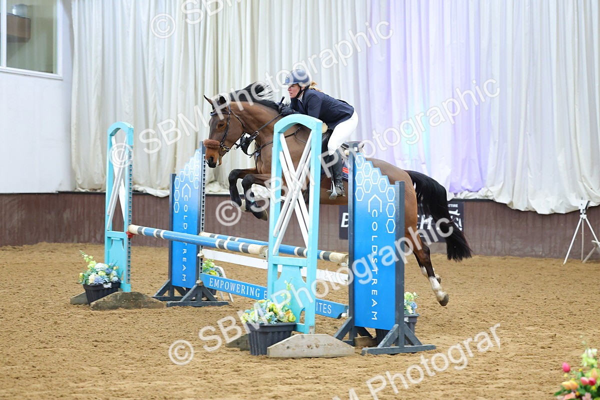 SBM_009952 - Class 21 - Nupafeed Supplements Senior Discovery/ 1m Open - First Round (1.00m)