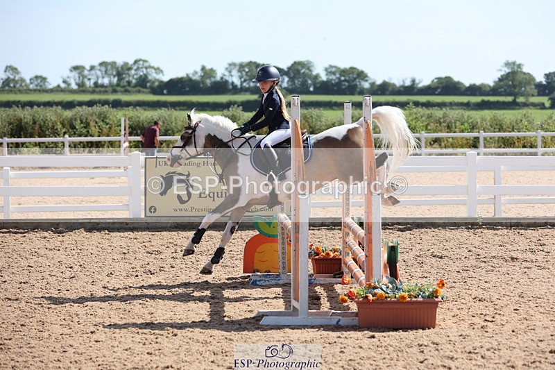 240629A-163843-08102 - Cls 13 Stepping Stones 128cm + 138cm