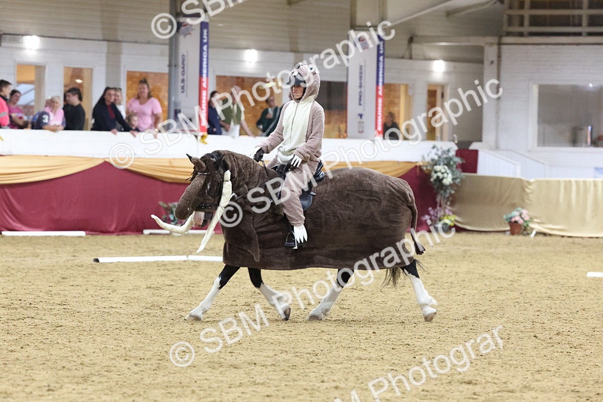 SBM_09695 - Class 52 Strictly Fancy Dress-Age