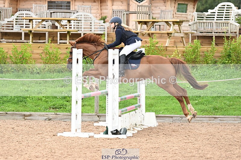 240908A-131126-03934 - Cls 15 U21 Intro 90cm-1.00m  Team Comp