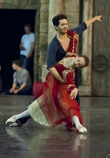 - Elena Glurdjidze and Arionel Vargas - Romeo and Juliet