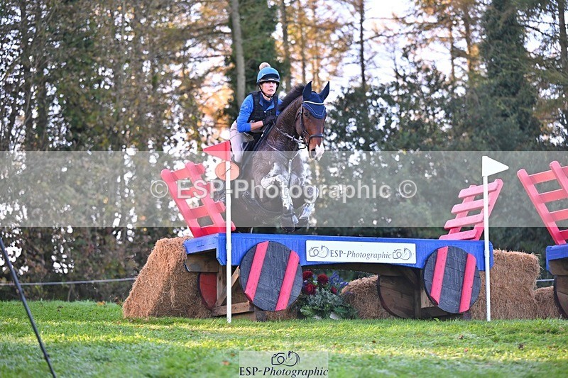 241026-095833-11078 - 312-Charlotte.Bradbury-KENSINGTON.EMPIRE